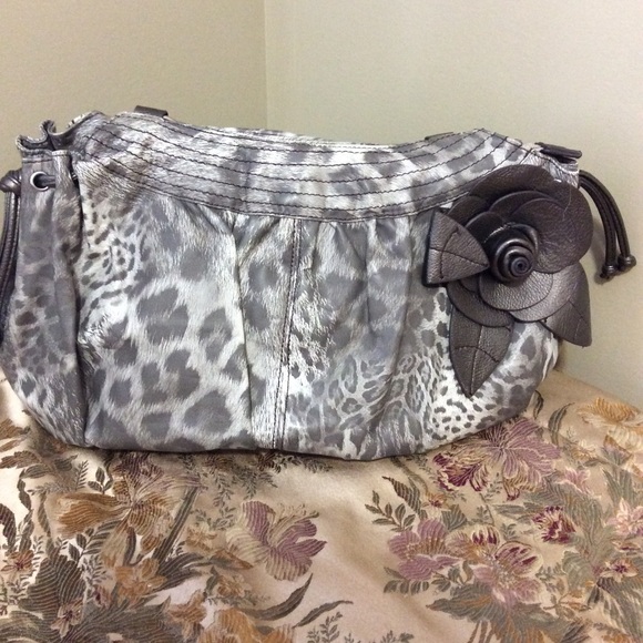 Call it spring - Picture 2 of 6